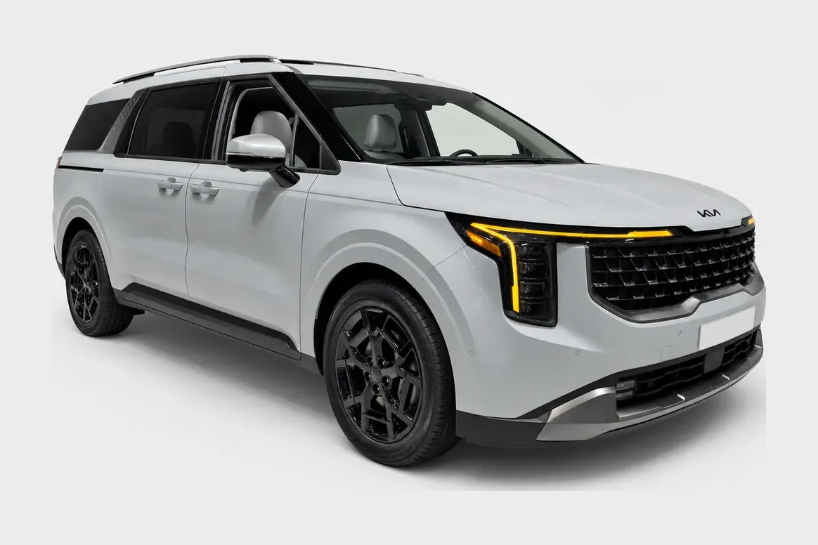 2027 Kia Carnival Hybrid