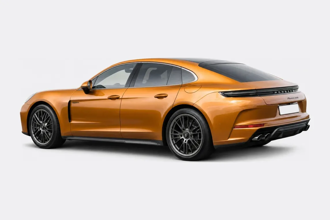 2026 Porsche Panamera 4