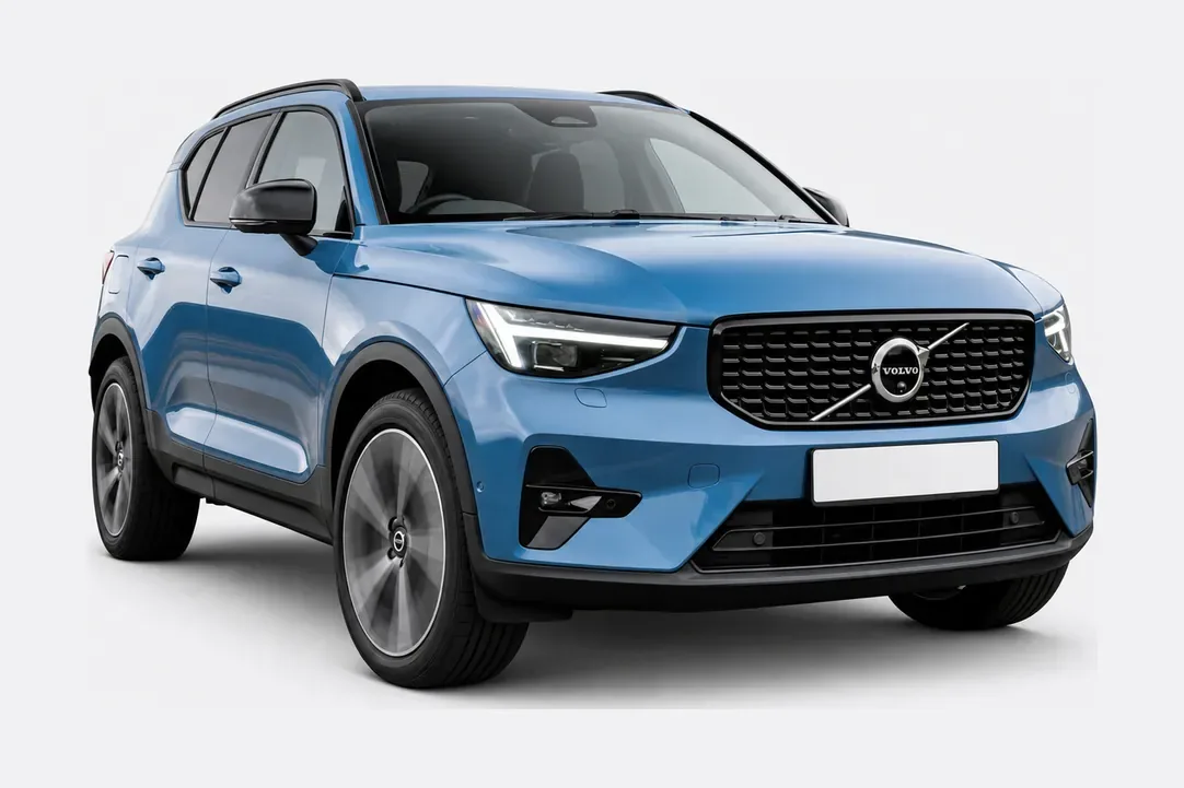 2026 Volvo XC40 B4